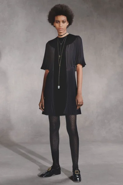 Look 50